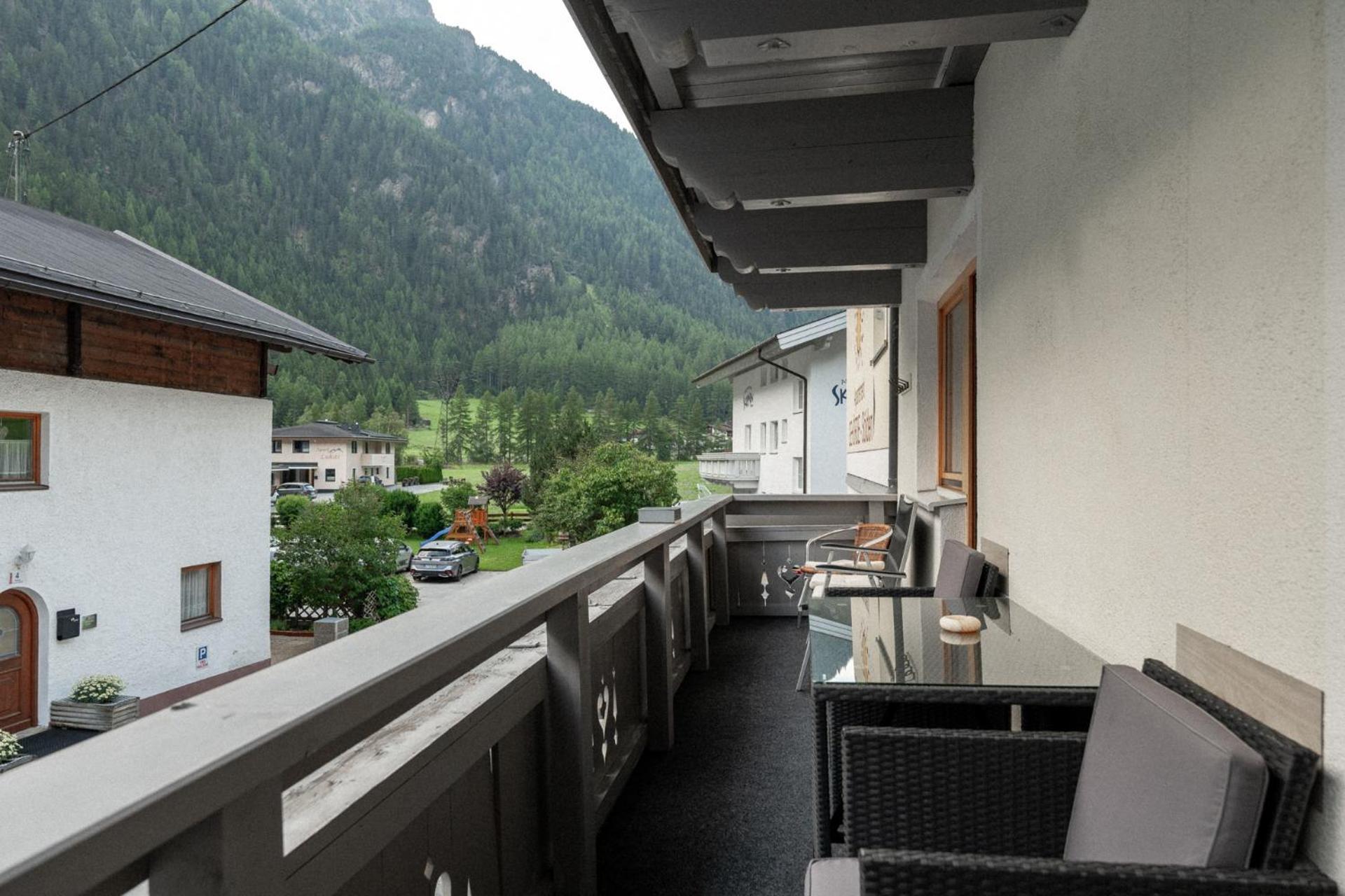 Appartement Gehoerde-Soelden Inklusive Summercard Exterior photo